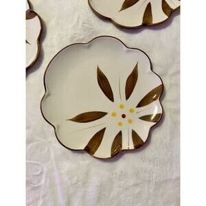 Temptations by Tara Old World Vivid. 4 plates 8in diameter.